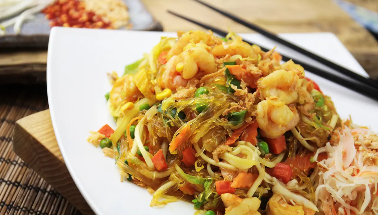 Spaghetti di soia con gamberi e verdure, ricetta facile e veloce Mood Market