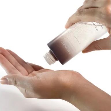 HARUHARU WONDER BLACK RICE HYALURONIC TONER 150ML