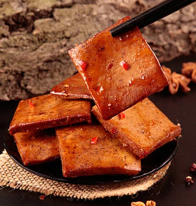 TOFU SECCO PICCANTE – SNACK DI SOIA SAPORITO (250G)
