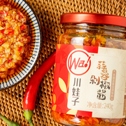 WAJI SALSA PICCANTE CINESE CON PEPERONCINO E PEPE DI SICHUAN – 240G